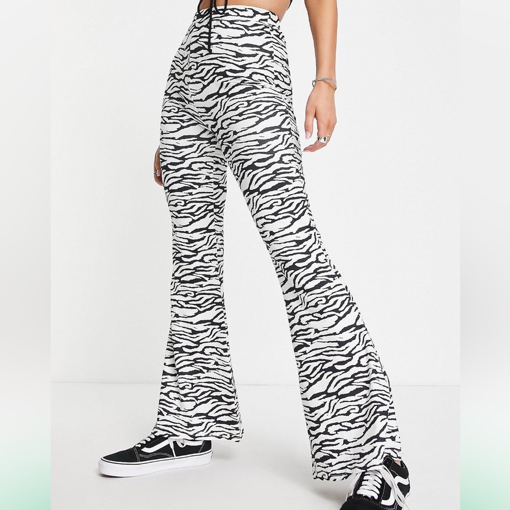NWT Bolongaro Trevor Zebra High Rise Stretch Kick Flare Slim Fit Pants Size M